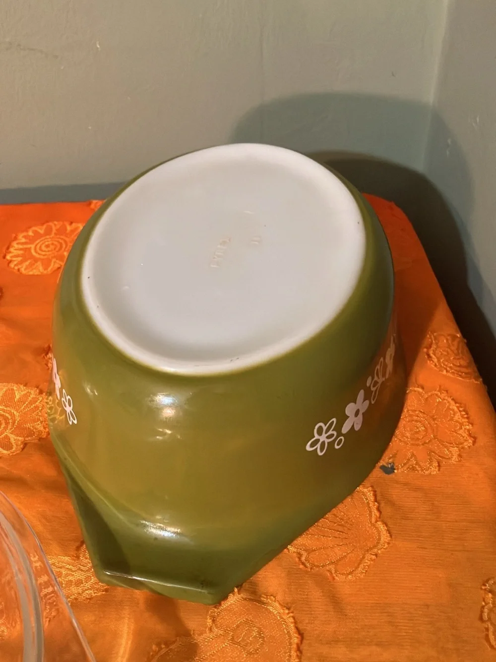 Vintage Pyrex Lidded Baking Dish Spring Blossom Crazy Daisy 1.5 # 043